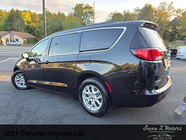 2021 Chrysler Voyager LXi