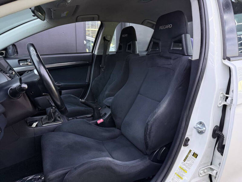 2010 Mitsubishi Lancer Evolution GSR