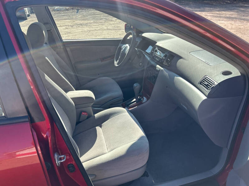 2005 Toyota Corolla LE