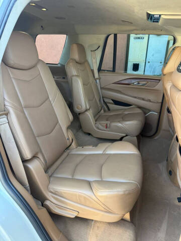 2015 Cadillac Escalade Platinum