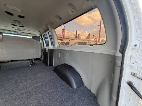 2012 Ford E-350