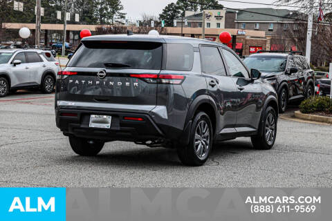 2025 Nissan Pathfinder S