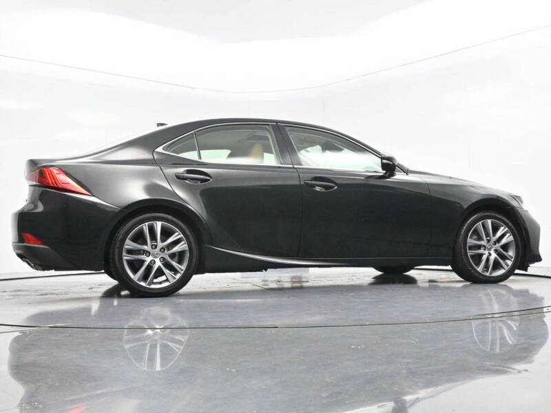 2019 Lexus IS 300