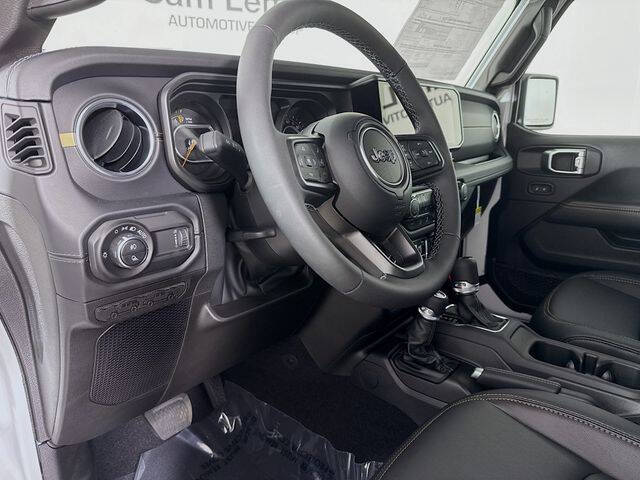 2025 Jeep Gladiator High Tide