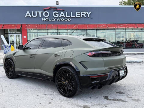 2025 Lamborghini Urus SE