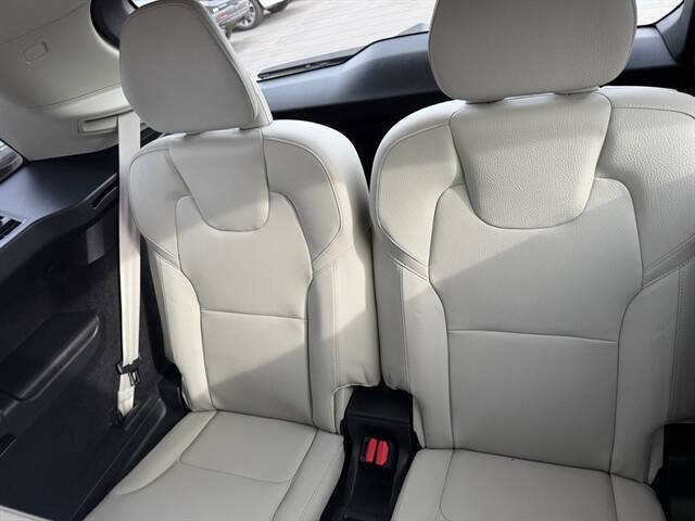 2023 Volvo XC90 B6 Core