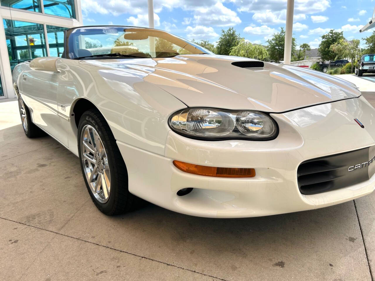 2002 Chevrolet Camaro 17