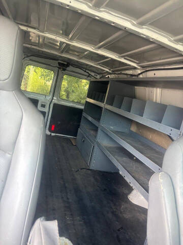 2013 Ford E-Series E-350 SD