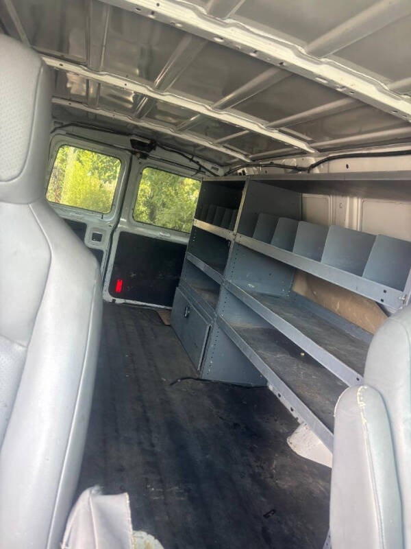2013 Ford E-Series E-350 SD