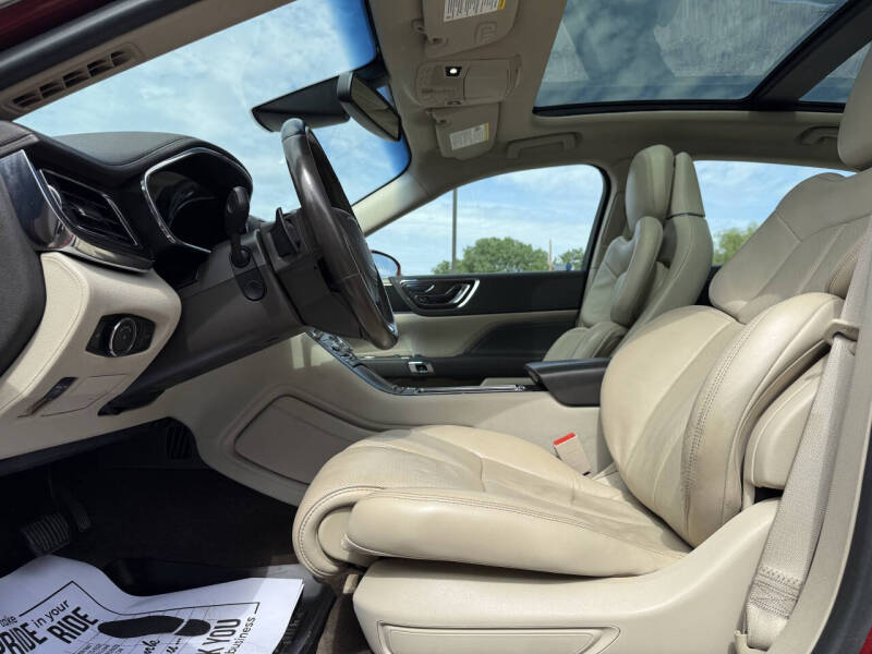 2017 Lincoln Continental Reserve