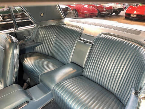 1965 Ford Thunderbird