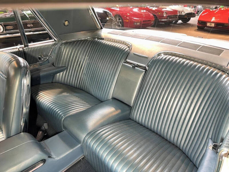 1965 Ford Thunderbird