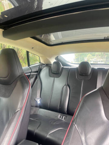 2013 Tesla Model S Performance