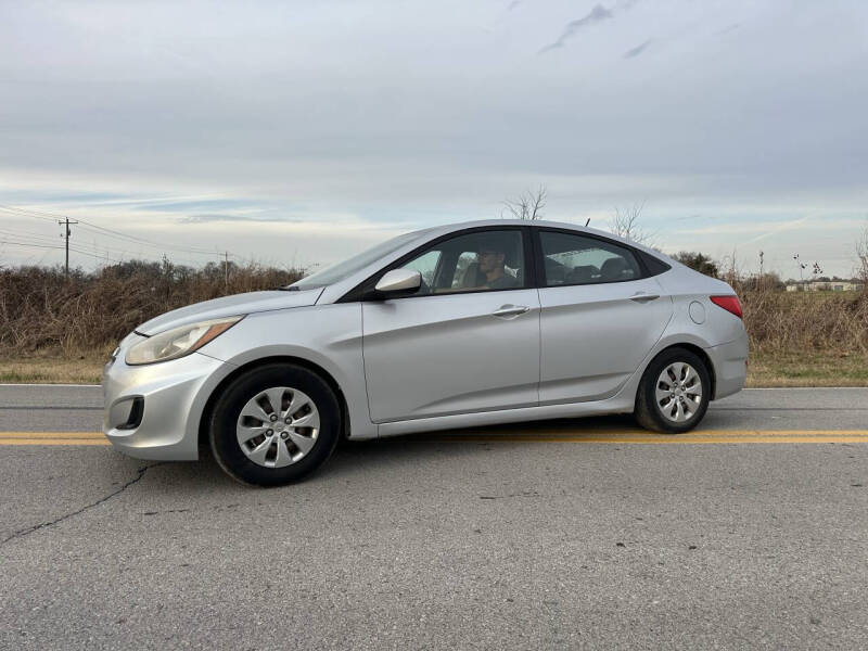 2017 Hyundai Accent SE