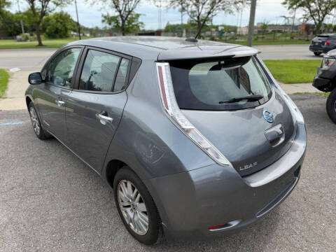 2015 Nissan LEAF S