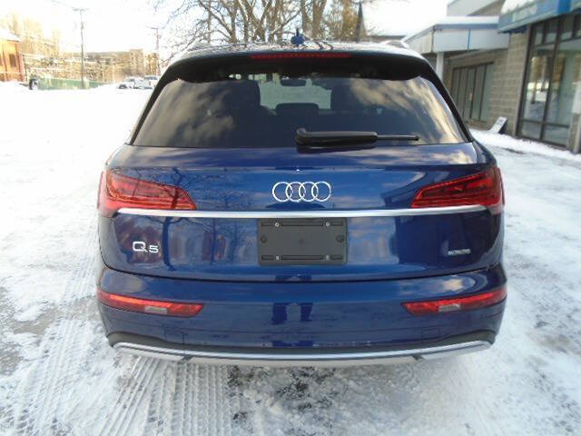 2023 Audi Q5 quattro Premium Plus 40 TFSI