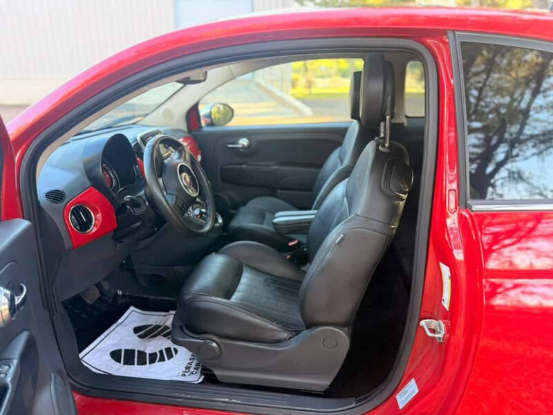 2017 FIAT 500 Lounge