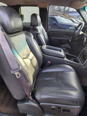 2004 Chevrolet Silverado 1500 SS