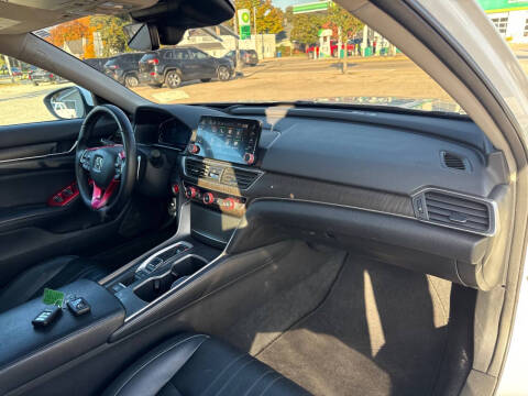 2018 Honda Accord Touring