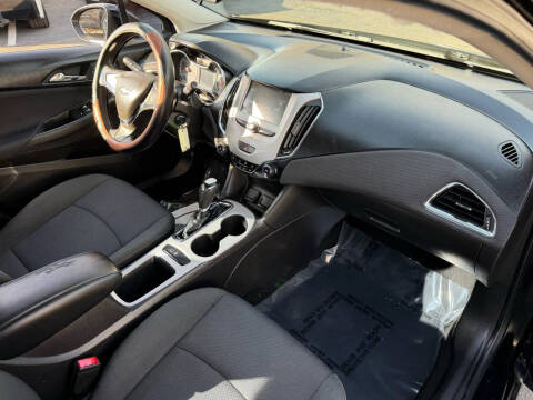 2018 Chevrolet Cruze LS Auto