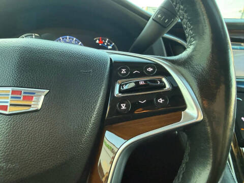 2016 Cadillac Escalade Luxury Collection