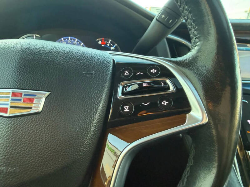 2016 Cadillac Escalade Luxury Collection