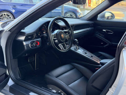 2017 Porsche 911 Carrera