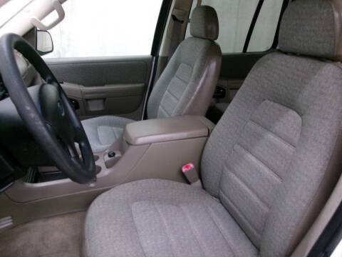 2003 Ford Explorer XLS