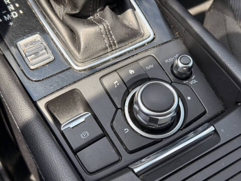 2018 Mazda MAZDA3 Sport