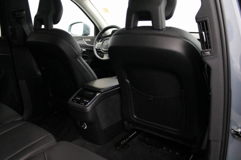 2020 Volvo XC90 T5 Momentum