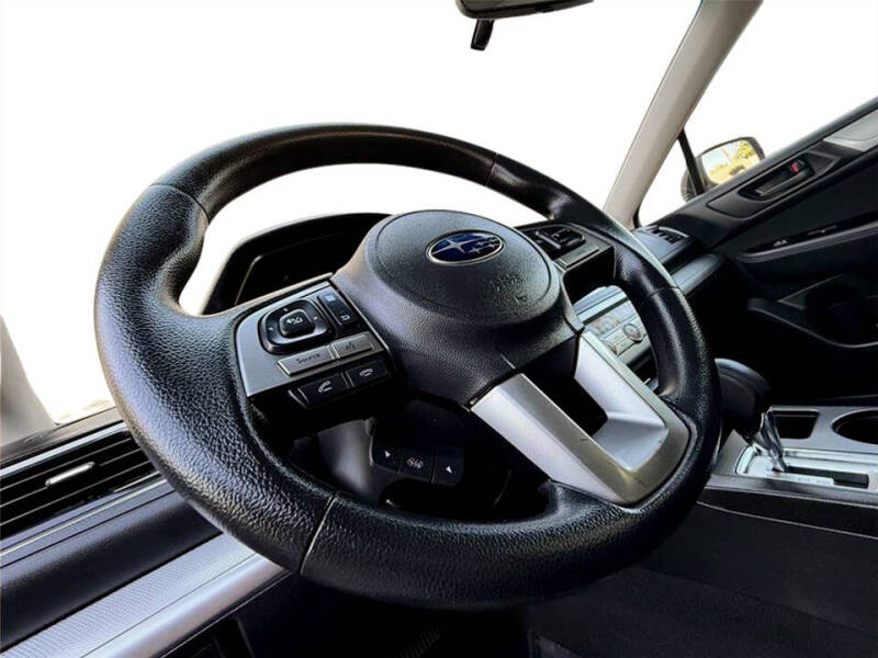 2017 Subaru Outback 2.5i