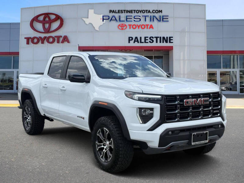 2024 GMC Canyon AT4