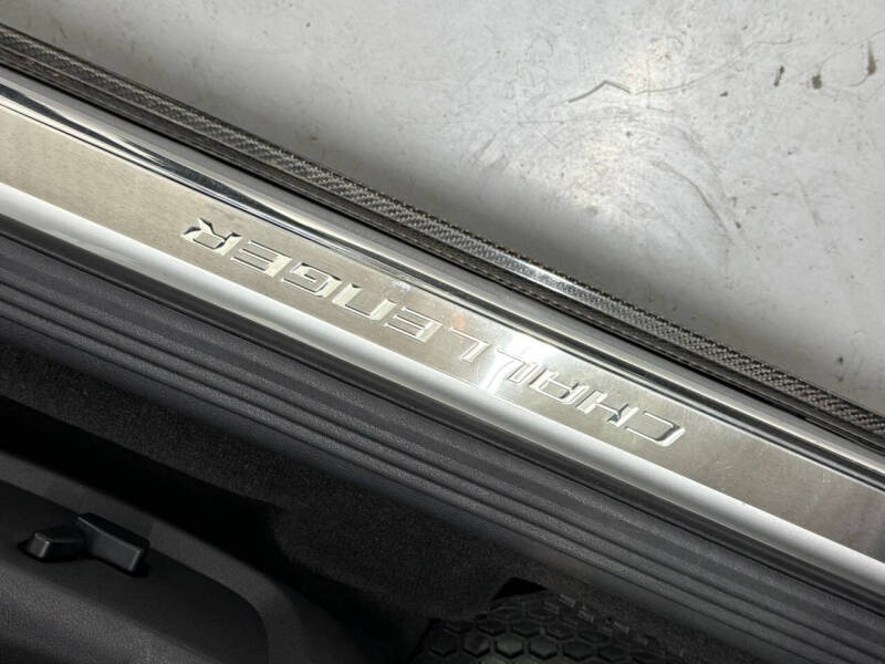 2008 Dodge Challenger SRT8