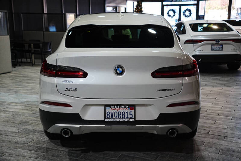 2021 BMW X4 xDrive30i