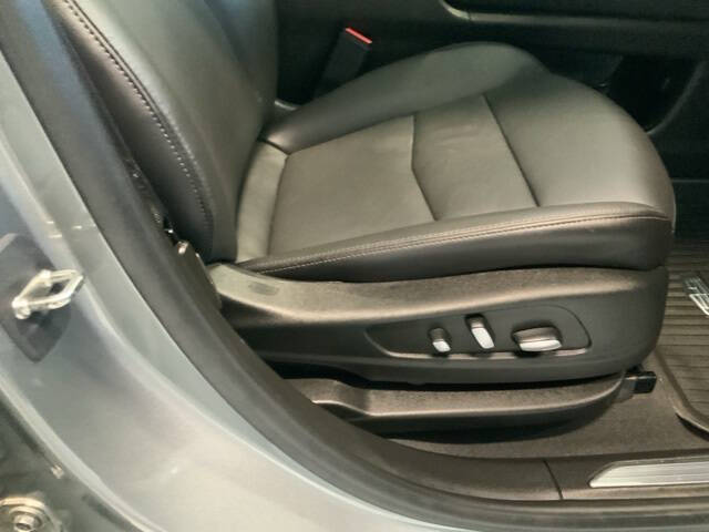 2024 Cadillac XT5 Sport