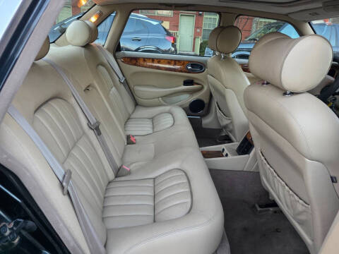 2002 Jaguar XJ-Series XJ8