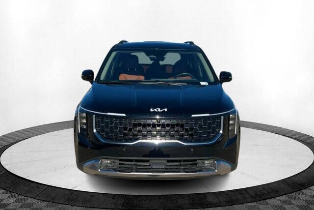 2025 Kia Carnival SX