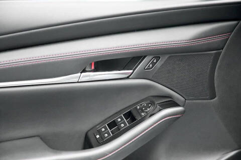 2025 Mazda Mazda3 Sedan 2.5 S Carbon Edition