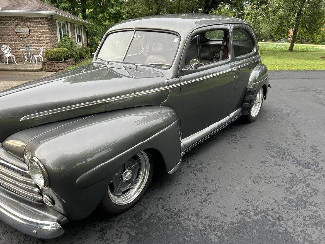 1946 Ford Deluxe
