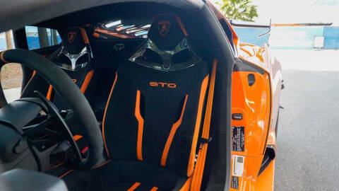 2022 Lamborghini Huracan STO