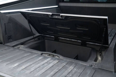 2024 Tesla Cybertruck