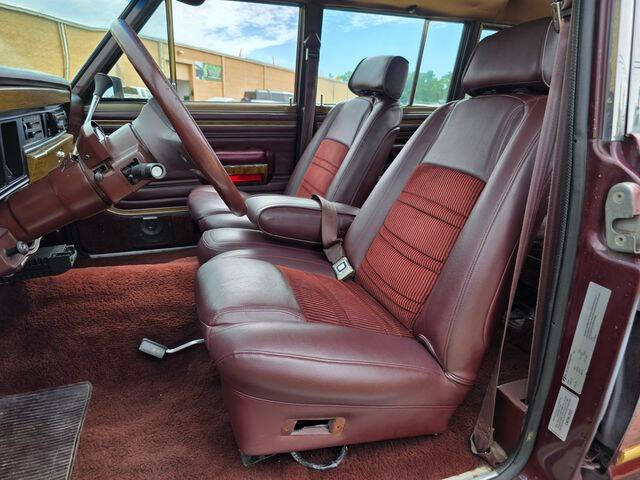 1987 Jeep Grand Wagoneer