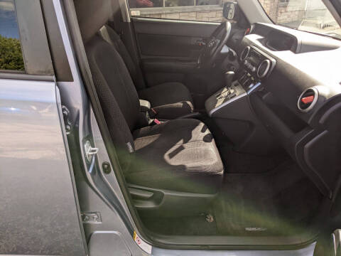 2009 Scion xB