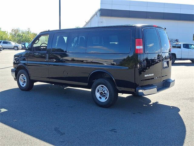2025 GMC Savana LT 2500