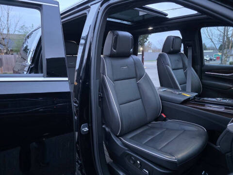 2023 Cadillac Escalade Premium Luxury