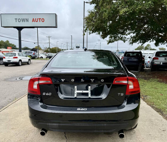 2013 Volvo S60 T5 Premier