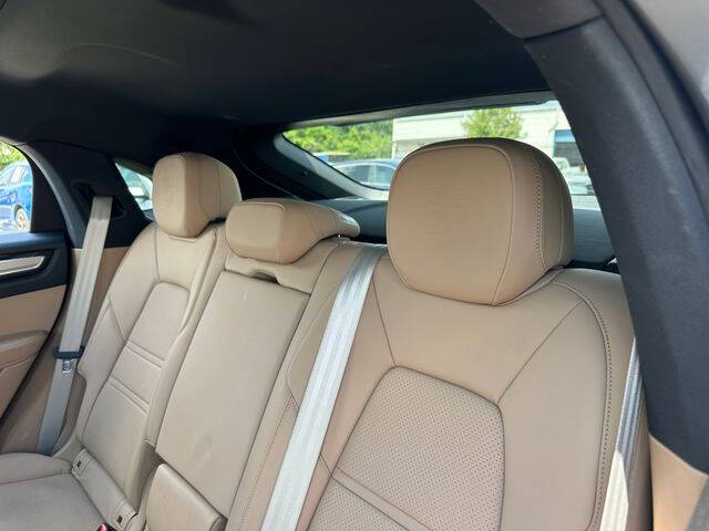 2022 Porsche Cayenne