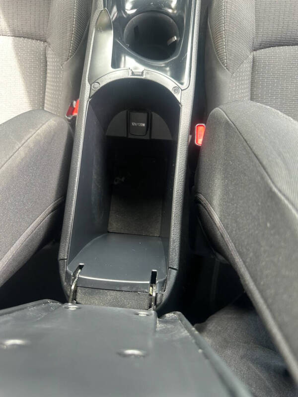 2018 Toyota C-HR XLE Premium