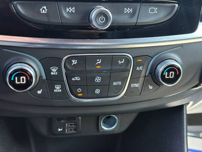 2022 Chevrolet Traverse RS