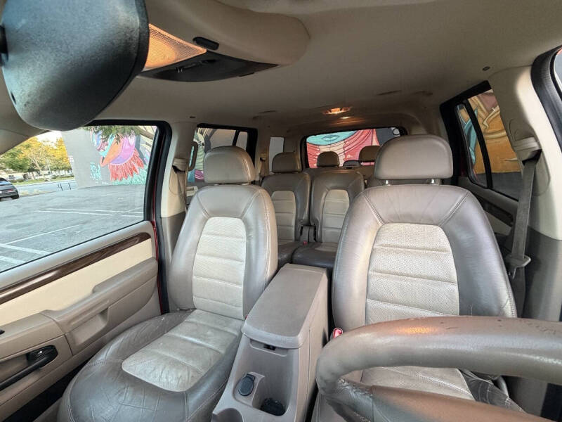 2002 Ford Explorer Eddie Bauer